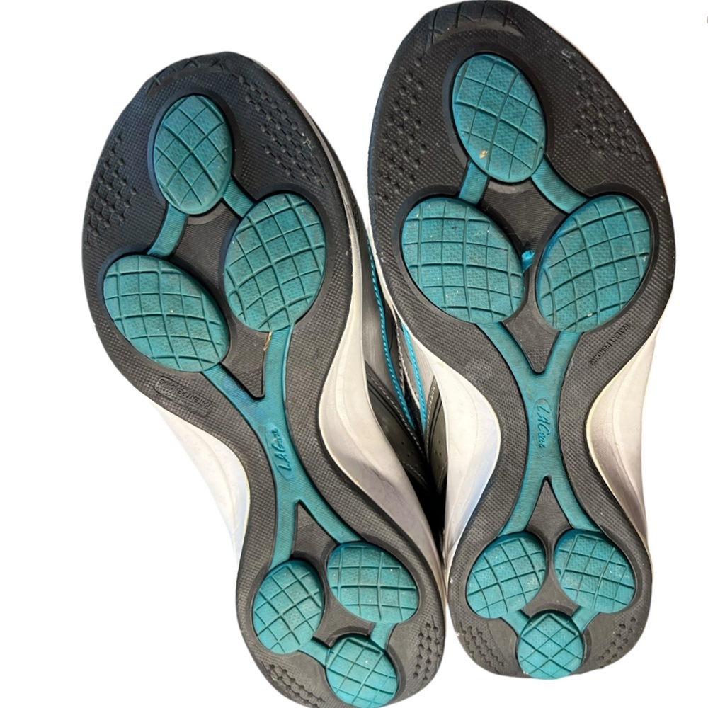 L.A. Gear Black Silver Teal Women's Sneakers - Picture 4 of 9
